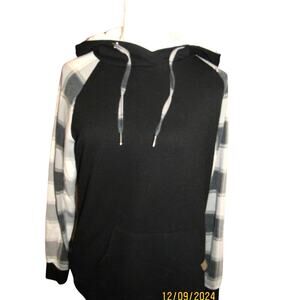 Your new favorite layer: black & white striped hoodie, extra small